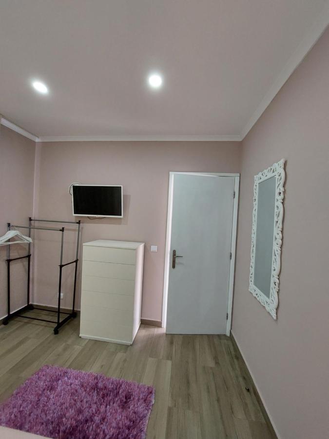 Pineapple Studio Πόντα Ντελγκάντα Εξωτερικό φωτογραφία